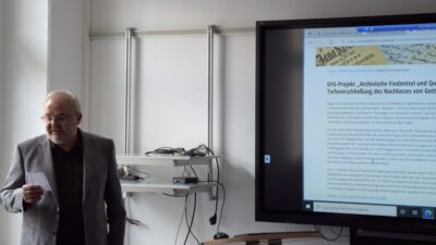 Dźeń archiwow: Dr. Pětš Jahn-Brězan předstaji projekt digitalizacije zawostajenstwa Bogumiła Šwjele © Serbski institut (2022)