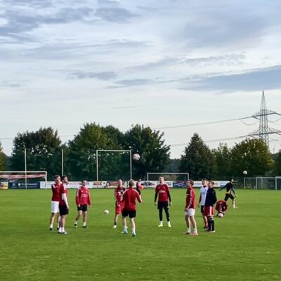 Fußballmannschaft beim Training in Crostwitz © SI/Jan Bogusz (2023)